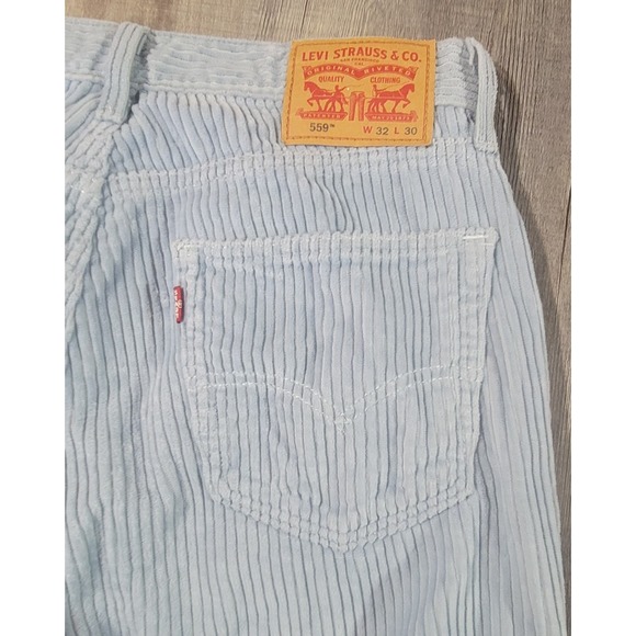Levis 559 Relaxed Straight Leg Wale Corduroy Pants Men's 32x30 Light Blue EUC - Picture 1 of 12